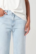 Flare Jean - Image 4