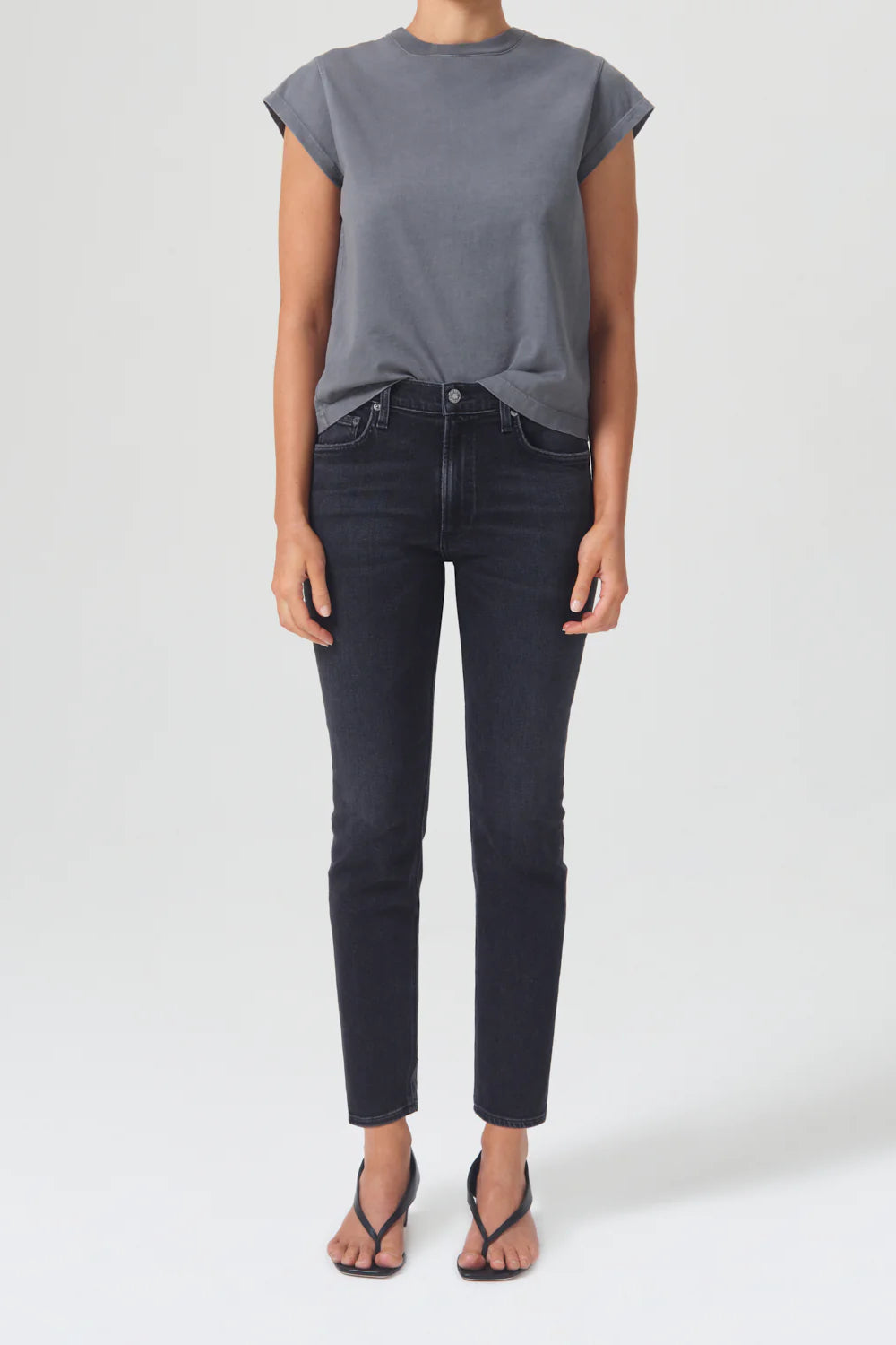 Rubis Glow Mid Rise Slim Crop