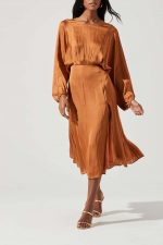 Passione Sleeve Dress