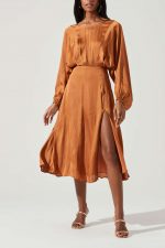 Passione Sleeve Dress - Image 3
