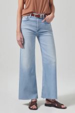 Onde Crop Wide Leg Jean - Image 5