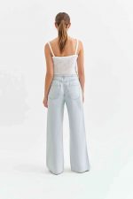 Ámbar Mid Rise Wide Leg Jean - Image 2