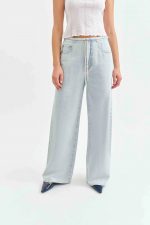 Ámbar Mid Rise Wide Leg Jean - Image 4