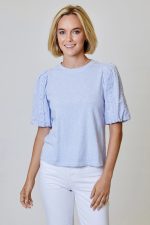 Lys Sleeve Tee