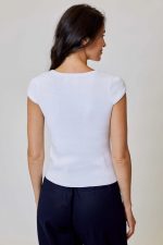 Gasa Button Top - Image 4