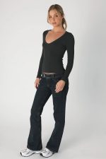 Pattern V-Neck Long Sleeve - Image 7