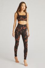 Burgundy Splatter Legging - Image 4