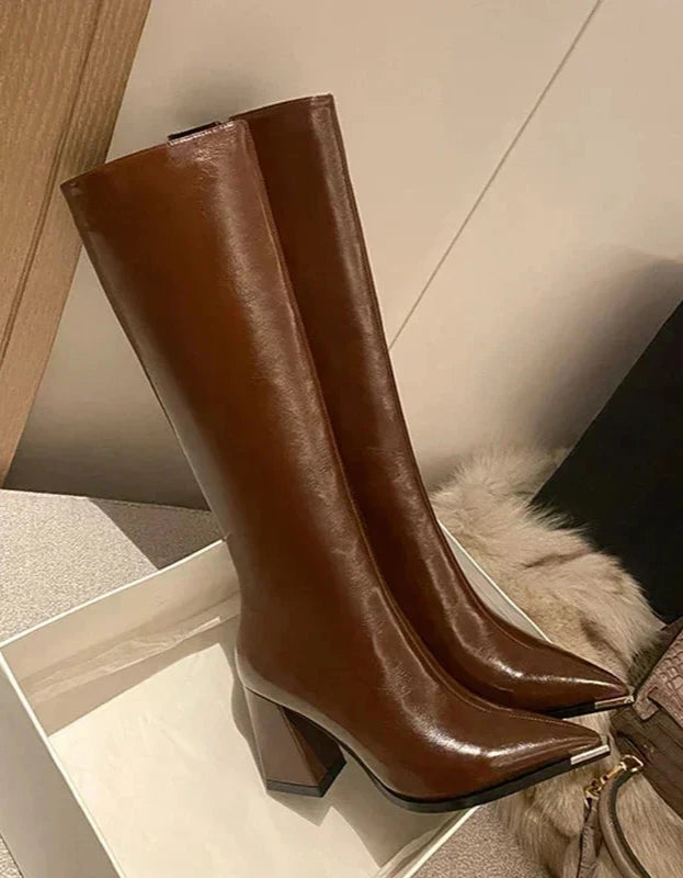 Iris Boots Iris Boots - Image 1