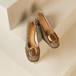 Timeless Retro Shoes - Image 3