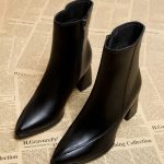 Outline Flow Boots