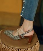 Elite Pearl Vintage Heels - Image 6